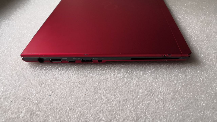Ультрабук Fujitsu LifeBook U938 / 13.3