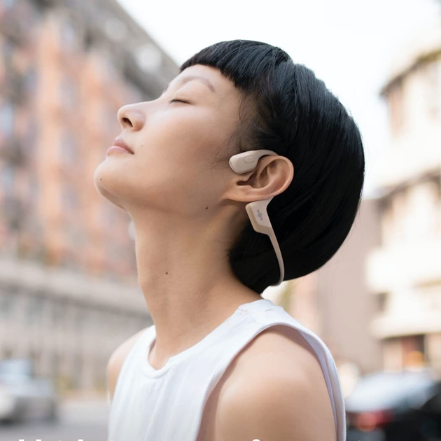 SHOKZ OpenRun Pro, наушники Bone Conduction, спортивные беспроводные наушники Bluetooth, Bluetooth 5.1, 10 часов воспроизведения, быстрая зарядка, водонепроницаемость IP55, бег, бег, спорт. Цвет - Бежевый купить в интернет-магазине ROZETKA - SHOKZ OpenRun SHOKZ OpenRun Pro, наушники Bone Conduction, спортивные беспроводные наушники Bluetooth, Bluetooth 5.1, 10 часов воспроизведения, быстрая зарядка, водонепроницаемость IP55, бег, бег, спорт. Цвет - Бежевый купить в интернет-магазине ROZETKA - SHOKZ OpenRun