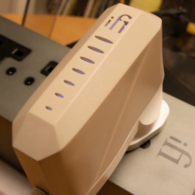 Блок питания iFi iPower X (9V/2.5A) White - изображение 7