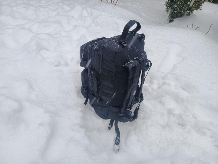 Військовий рюкзак на 60 літрів 55*35 см із системою MOLLE тактичний армійський рюкзак колір чорний для ЗСУ - зображення 2