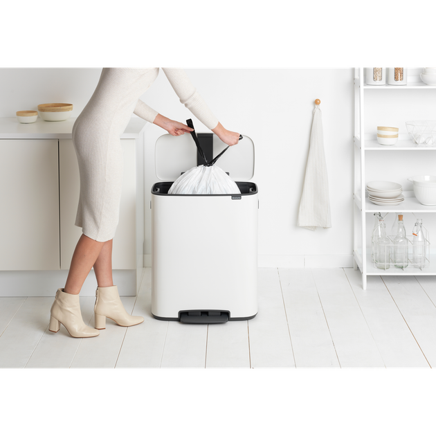 Бак для мусора Brabantia Bo Pedal Bin 60 л (211300) - Фото 6 Бак для мусора Brabantia Bo Pedal Bin 60 л (211300) - изображение 6