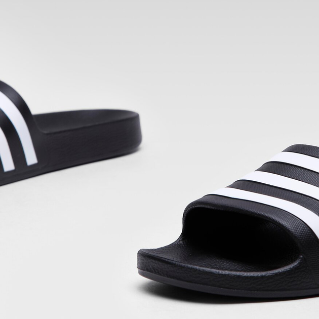 Klapki męskie Adidas Adilette Aqua F35543 42 (8UK) 26,5 cm Czarne z białym (5904862491516) - obraz 3