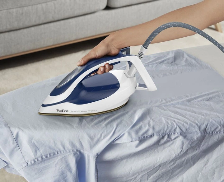Żelazko z generatorem pary TEFAL Pro Express Protect GV9221 - Zdjęcie 8 Żelazko z generatorem pary TEFAL Pro Express Protect GV9221 - obraz 8