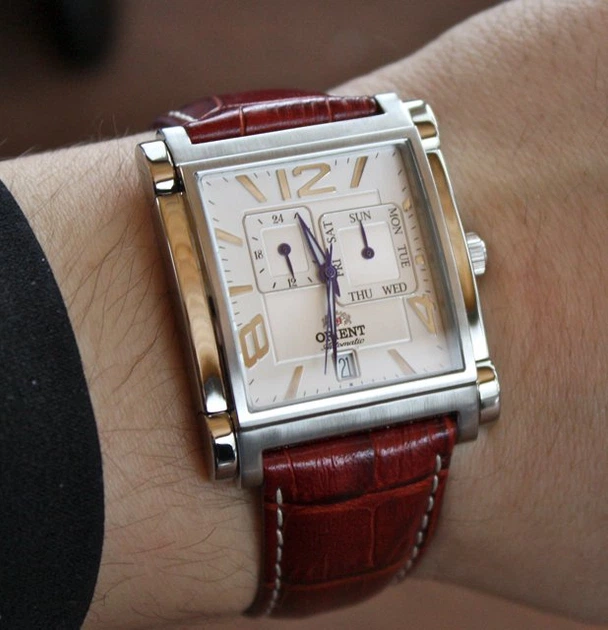 Классические Мужские часы Orient FETAC005W Серебро\Бордовый