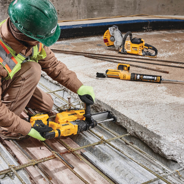 Wiertarka udarowa DeWalt SDS-Plus 18 V DCH263N bez akumulatora i ładowarki - obraz 6