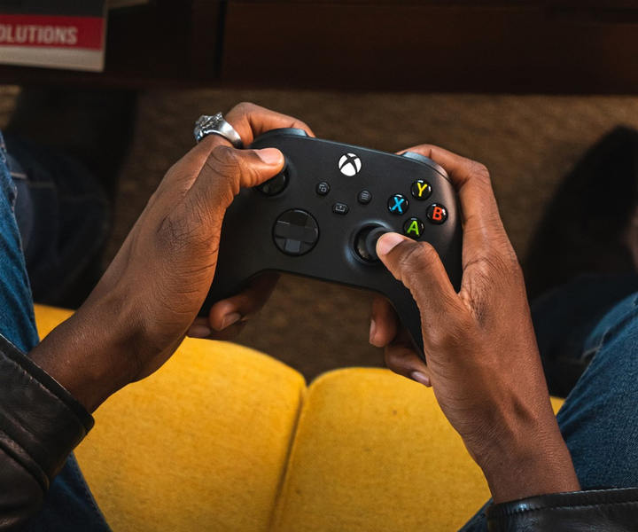 Бездротовий геймпад Microsoft Xbox Wireless Controller Carbon Black (889842654790) - зображення 14