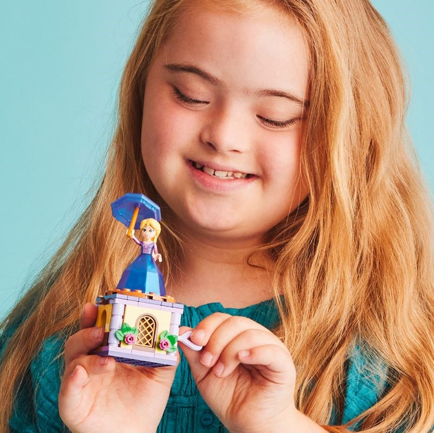 Zestaw klocków LEGO Disney Princess Wirująca Roszpunka 89 elementów (43214) - obraz 5
