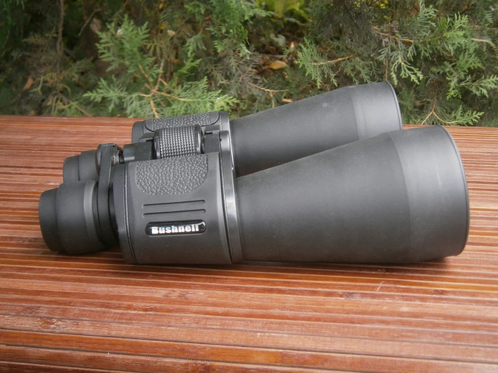 Бінокль Bushnell 60x90 7187 з чохлом, збільшення 60-90 крат, об'єктив 50 мм, поле зору 100 м на 1000 м, прогумований ударостійкий корпус, для полювання, риболовлі та туризму - зображення 5