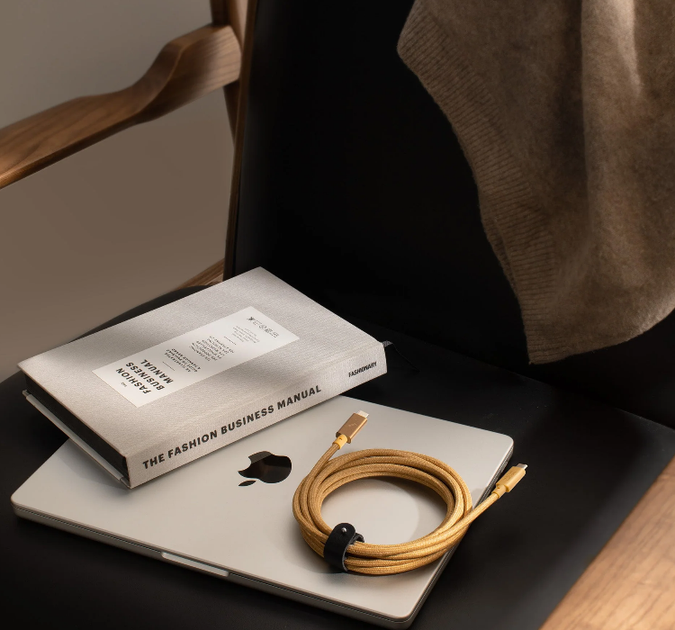 Кабель Native Union Belt Cable USB-C to USB-C Kraft (1.2 m) (BELT-C-KFT-2-NP) - Фото 3 Кабель Native Union Belt Cable USB-C to USB-C Kraft (1.2 m) (BELT-C-KFT-2-NP) - изображение 3