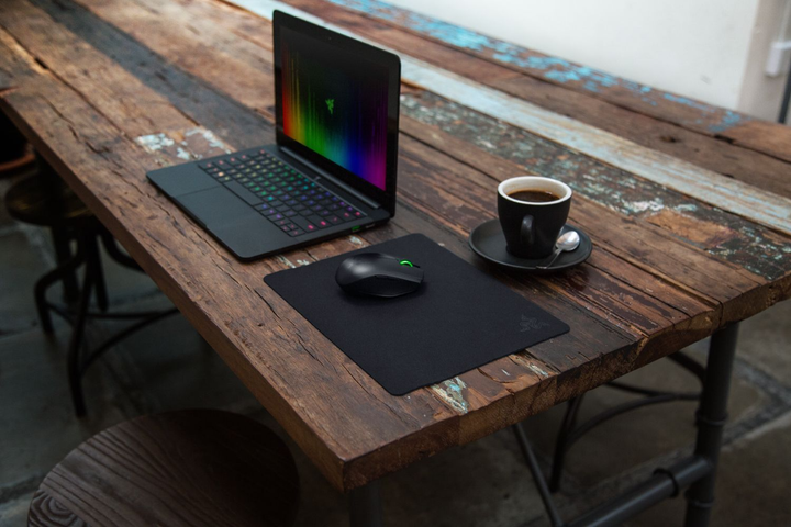 Игровая поверхность Razer Goliathus Mobile Stealth Edition (RZ02-01820500-R3M1) [76704] - изображение 5