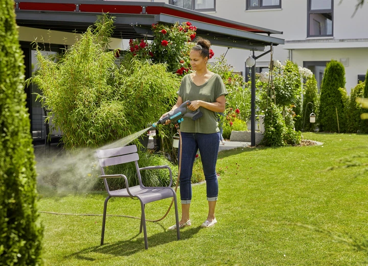 Мийка високого тиску Gardena AquaClean Premium Set 24 бар 300 Вт (14800-31.000.00) - зображення 12