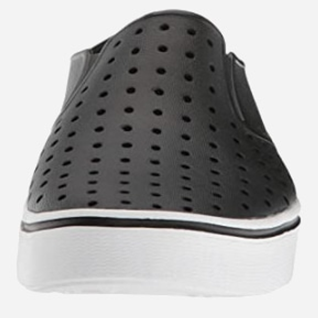 Buty wsuwane damskie Native Miles 903970-60-82 36 (4US) 22.5 cm Czarne (4894401566755) - obraz 4