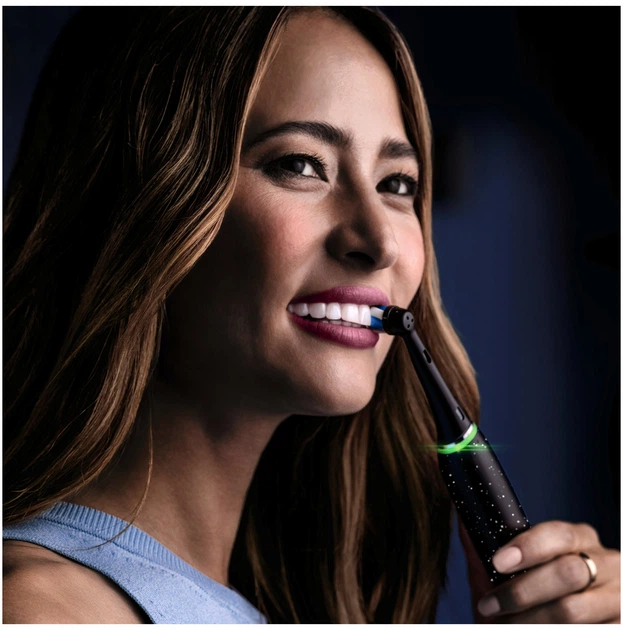 Szczoteczka elektryczna do zębów Oral-b Braun iO 10 Black (4210201434672) - obraz 10