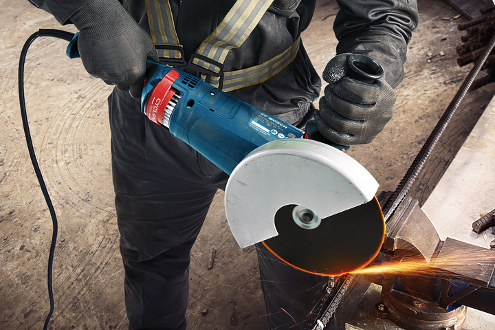 Угловая шлифмашина Bosch Professional GWS 24-230 JZ, 2400 Вт, Cyclon system, Heavy duty, 230 круг (06018C3300) - изображение 10