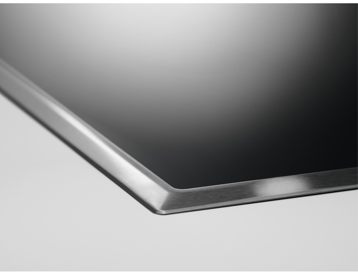 Варильна поверхня електрична Electrolux EHF6240XXK - зображення 4