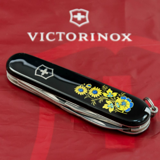 Ніж Victorinox Spartan Ukraine Black "Квіти" (1.3603.3_T1050u) - зображення 2