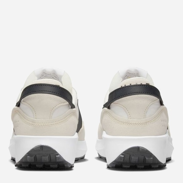 Buty sportowe damskie zamszowe na platformie do kostki Nike Waffle Debut DH9523-102 37.5 (6.5US) 23.5 cm Białe (196149211008) - obraz 4