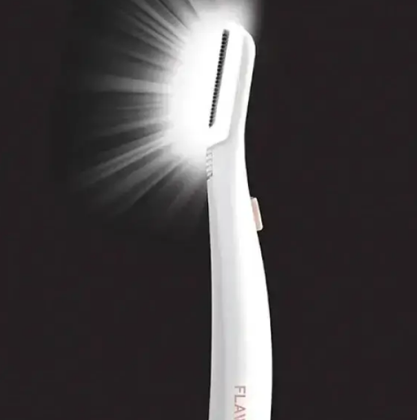 Портативный триммер для бровей FLAWLES DERMAPLENE GLO DL38 - изображение 5
