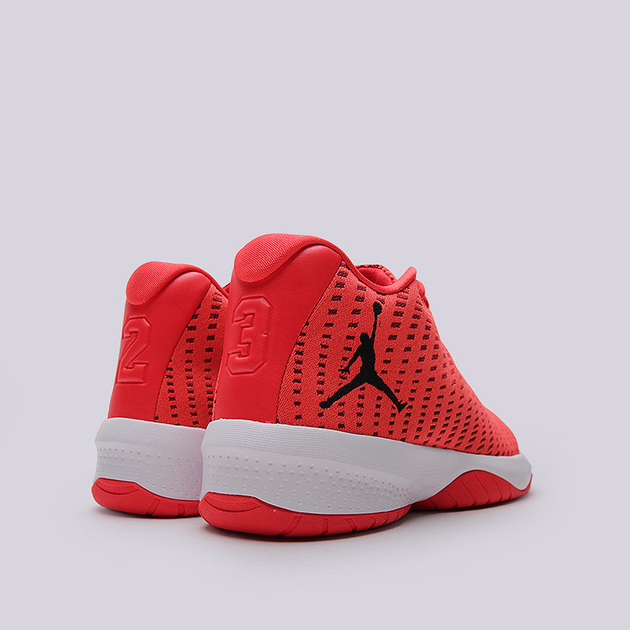 Jordan b best sale fly basketball shoes