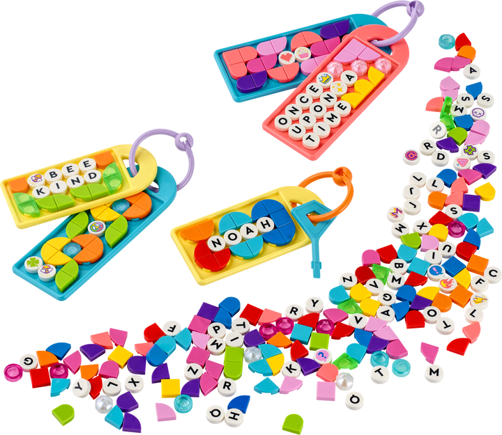 Конструктор LEGO DOTS Великий набір бирок для сумок: написи 228 деталей (41949) - зображення 7