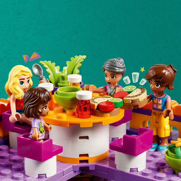 Конструктор LEGO Friends Хартлейк-Сіті. Громадська кухня 695 деталей (41747) - зображення 6