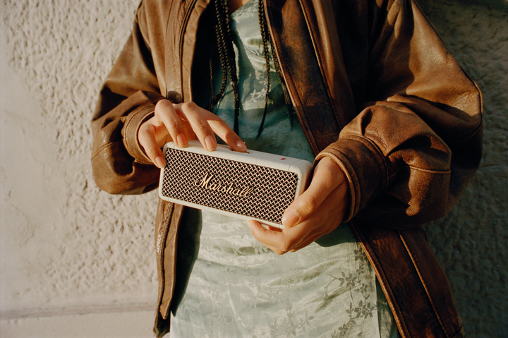 Портативная колонка Marshall Emberton II 20W Cream (1006237) - изображение 11