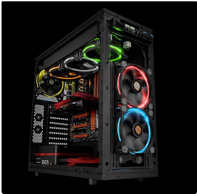 Набір вентиляторів Thermaltake Riing 12 LED RGB 256 Colors Fan (комплект з 3-х вентиляторів) Black (CL-F042-PL12SW-B) - зображення 5