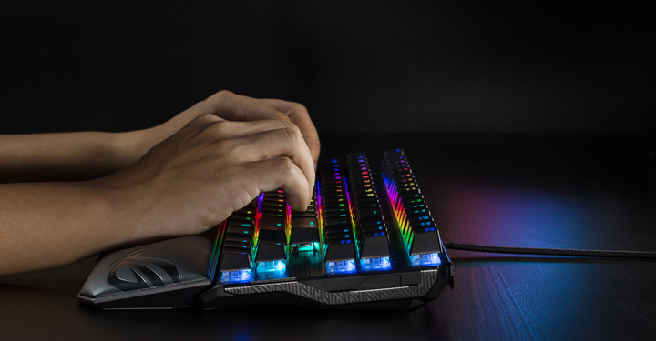 Підставка ергономічна під зап'ястя Asus ROG Gaming Wrist Rest (90MP00Y0-B0UA00) - зображення 5