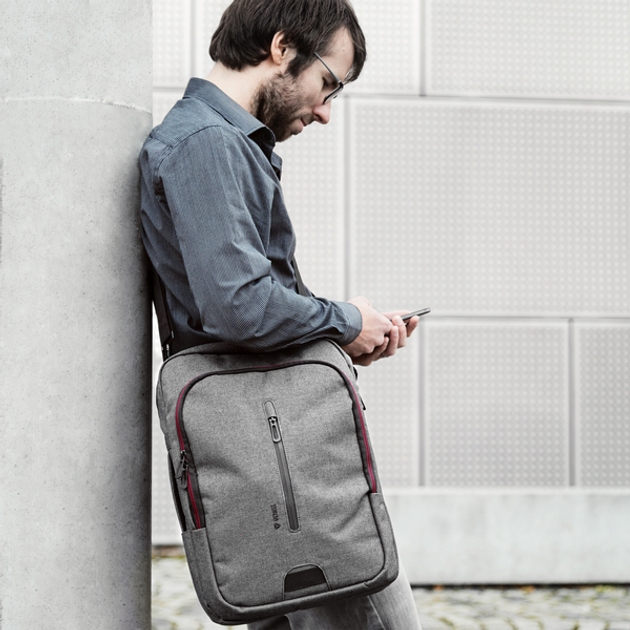 Рюкзак трансформер для ноутбука YENKEE 12L 15.6" TARMAC 3in1 Convertible YBB 1522GY Grey (YBB 1522GY) - зображення 11