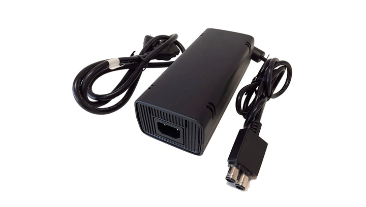 Набор Консоль Microsoft Xbox 360 S Freeboot 250GB Black + 5 Встроенных Игр Б/У + Геймпад Беспроводной RMC Xbox 360 Black - изображение 5