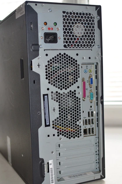 Комп'ютер у зборі, Intel Core i3 3220, до 3,3 гГц, RAM 8 ГБ DDR3, SSD 120 ГБ, відео 2 ГБ, монітор 19" 16:9 Б/В - зображення 3