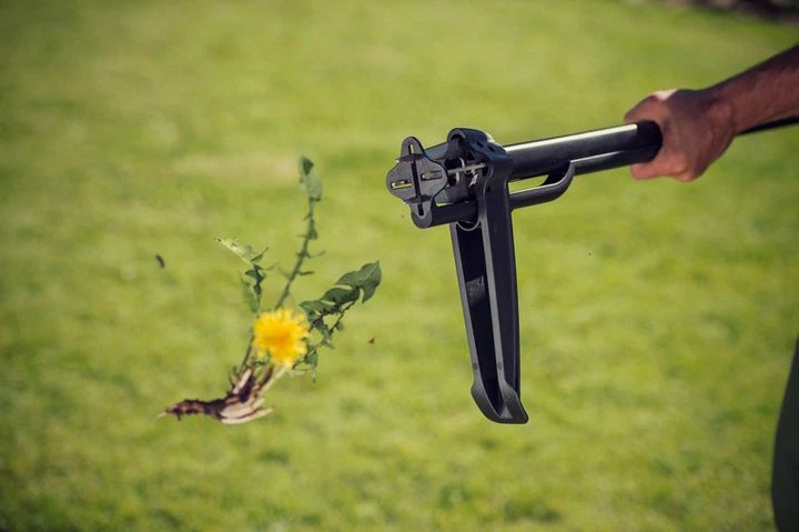 Інструмент для видалення бур'янів Fiskars Xact 1020126 (6411501399502) - зображення 7