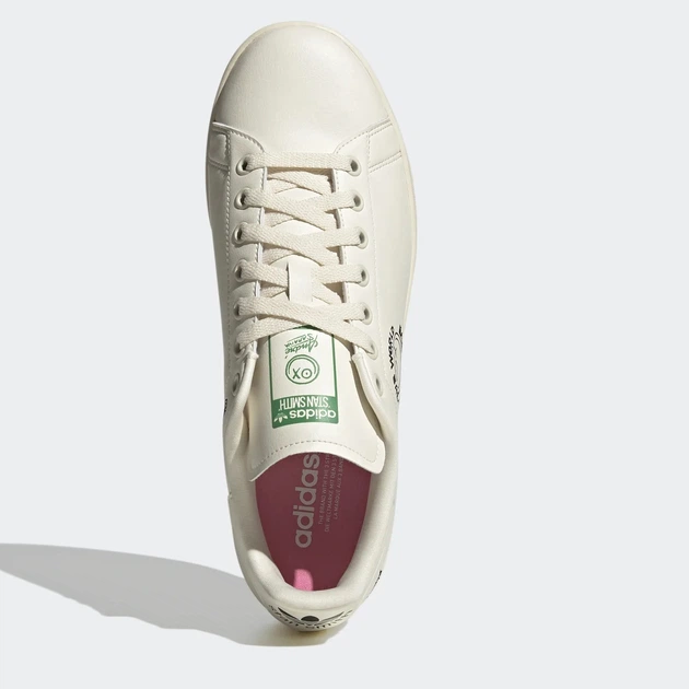 Sneakersy damskie z eko skóry do kostki adidas Originals Stan Smith x Andre Saraiva GZ2202 37.5 (4.5UK) 23 cm Kremowe (4065426140422) - obraz 7