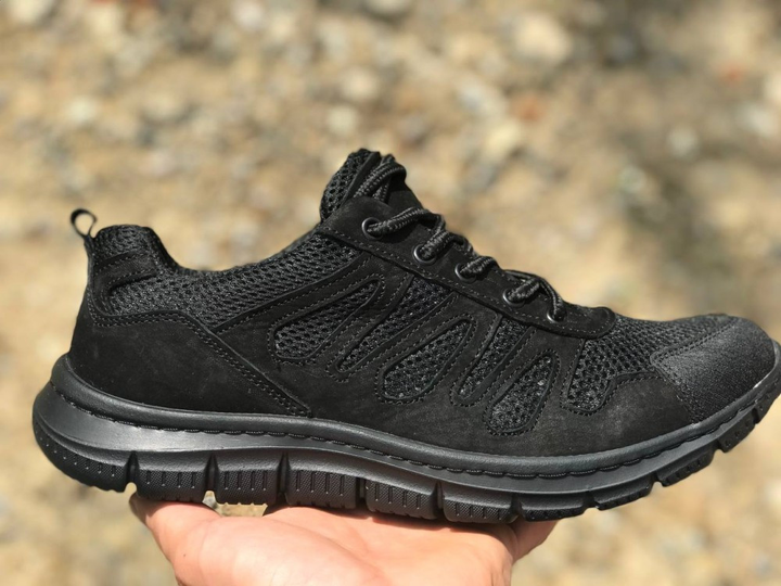Тактичні літні кросівки сітка колір чорний 38 - зображення 1
