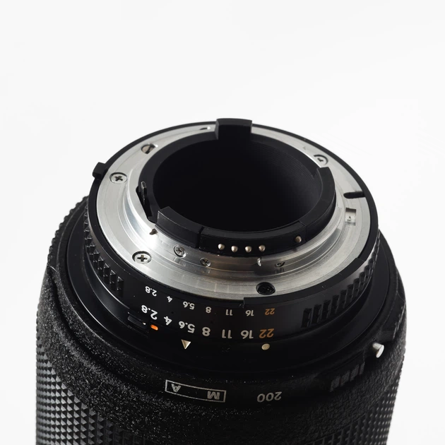Об'єктив Nikon ED AF Nikkor 80-200mm f/2.8D (MKII) (425594) б/в