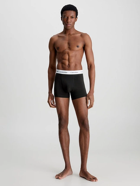 Набір трусів-боксерів чоловічих Calvin Klein Underwear 3P Trunk 0000U2662G-001 M 3 шт Чорний (5051145283365) - зображення 4