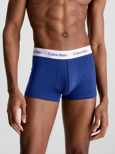 Zestaw majtek męskich typu bokserki Calvin Klein Underwear 3P Low Rise Trunk 0000U2664G-I03 M 3 szt Biały/Granatowy/Czerwony (5051145900545) - obraz 2
