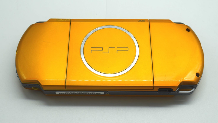 Консоль Sony PlayStation Portable Slim PSP-3ххх Bright Yellow Б/У - изображение 7