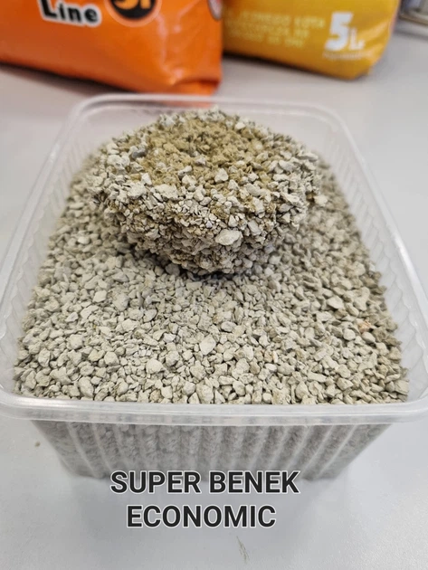Бентонітовий Економний наповнювач Super Benek для котячого туалету натуральний 5 л (5905397012696) - зображення 2