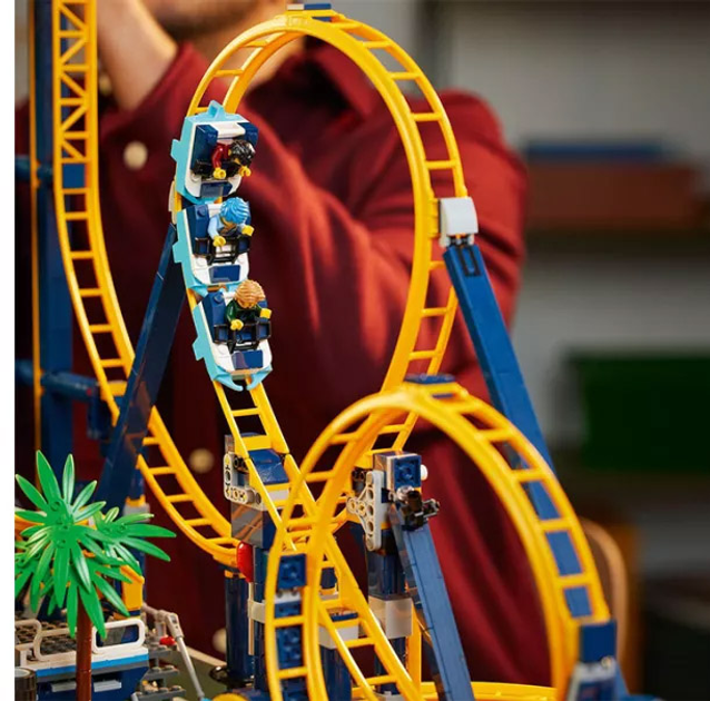 Zestaw klocków LEGO Creator Expert Kolejka górska z pętlami 3756 elementów (10303) - obraz 4