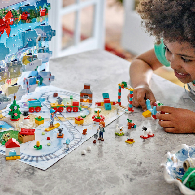 Kalendarz adwentowy LEGO Friends 2023 231 element (41758) - obraz 7