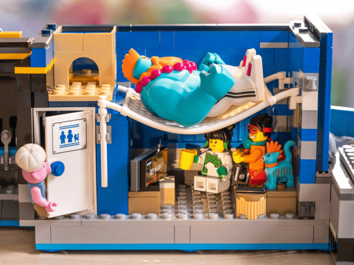 Zestaw klocków LEGO Tajne dowództwo ekipy Monkie Kida 1959 elementów (80013) - obraz 8