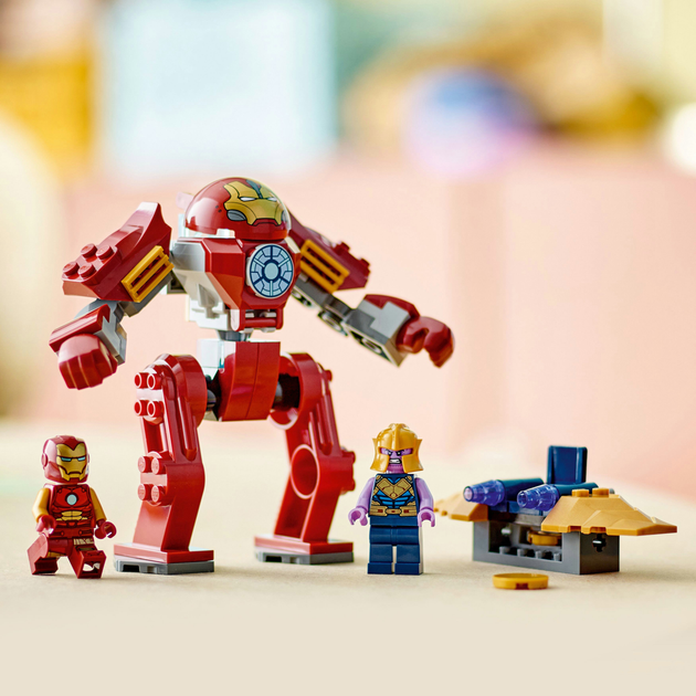 Zestaw klocków LEGO Marvel Hulkbuster Iron Mana vs. Thanos 66 elementów (76263) - obraz 3