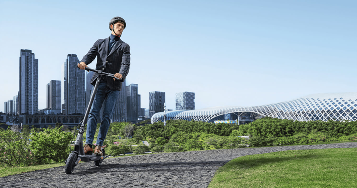 Hulajnoga elektryczna Xiaomi Mi Electric Scooter 4 Ultra EU Black (37829) - obraz 13
