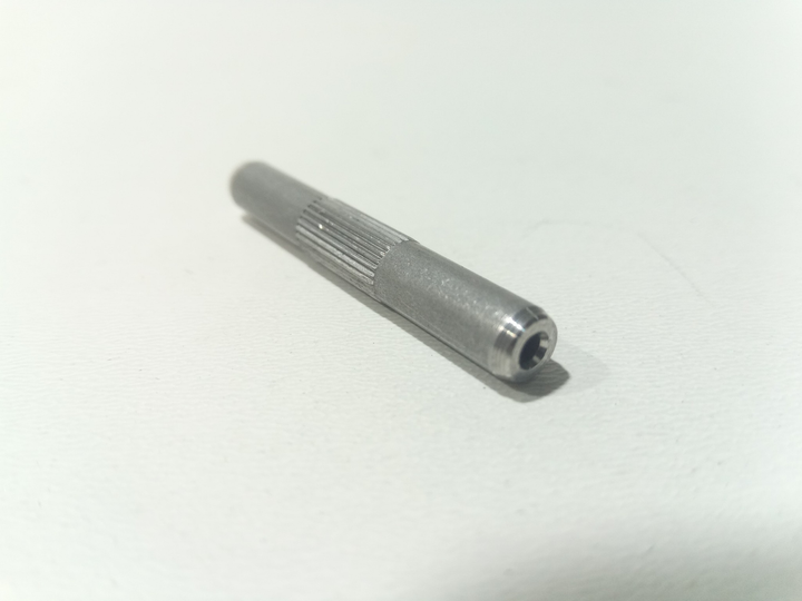 Втулка масляного каналу ГБЦ Lanos 1.5 "GM" (94580537) - зображення 2