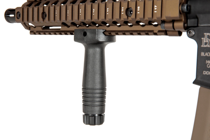 Страйкбольна штурмова гвинтівка Specna Arms M4 SA-C19 Daniel Defense Core Bronze - зображення 2