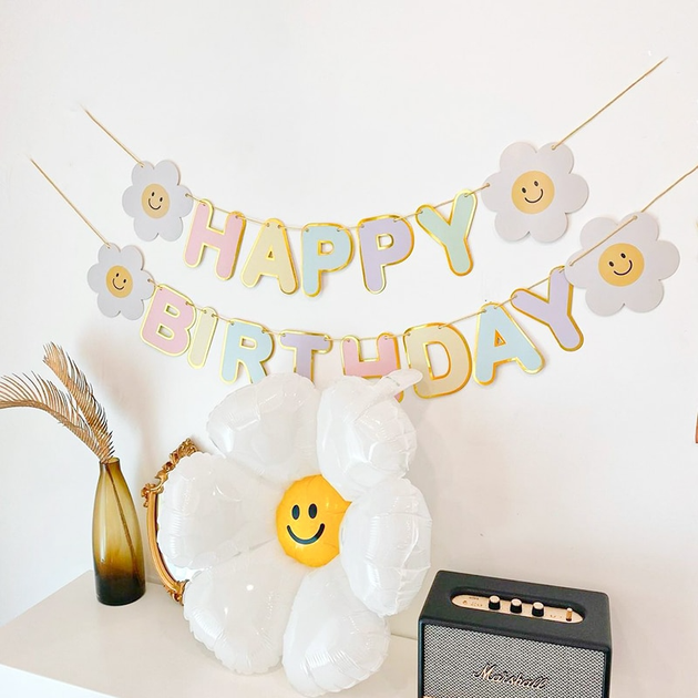 Гірлянда Розтяжка Паперова Happy Birthday З Ромашками | Макарун - Фото 3 Гірлянда Розтяжка Паперова Happy Birthday З Ромашками | Макарун - зображення 3