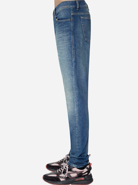 Jeansy slim fit męskie Diesel 1983 D-AMNY L.32 A0358409D9001 34 (11US) Niebieskie (8051385949851) - obraz 3