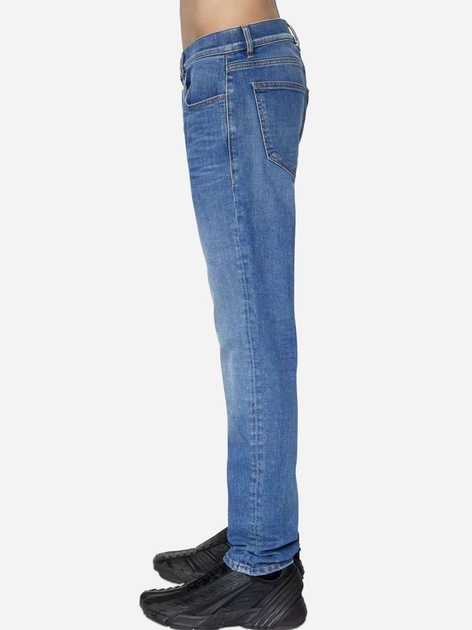 Jeansy regular fit męskie Diesel 2019 D-STRUKT L.32 A0355809D4701 31 (8US) Niebieskie (8051385691927) - obraz 3