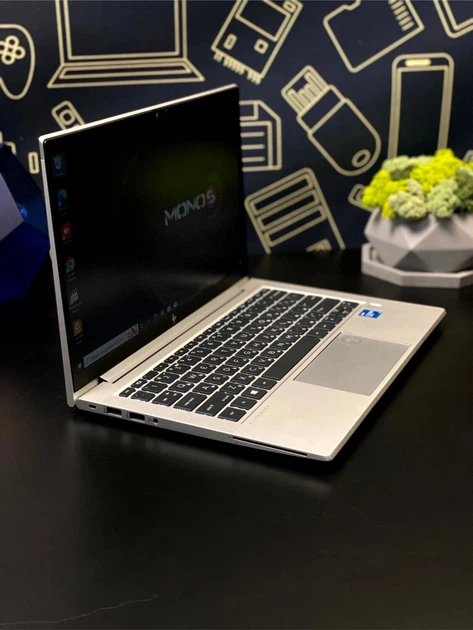 Ультрабук HP EliteBook 830 G8 / 13.3